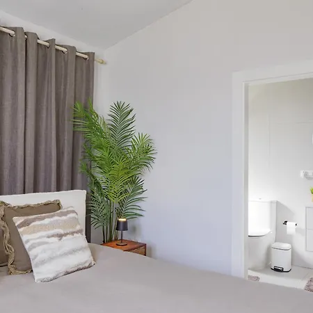 Cubo's Palmera Adults Only Villa *